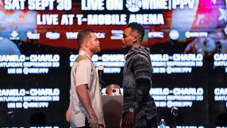 ¡Hay tiro! Canelo Álvarez y Jermell Charlo se miden cara a cara por primera vez