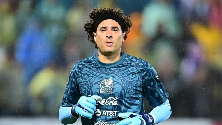 Guillermo Ochoa es el único seleccionado mexicano que enfrentó a Portugal en su último duelo