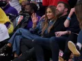 JLO y Ben en la NBA.jpg