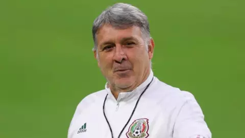 Tata Martino revela por qué Vela y Chicharito no irán a Qatar 2022