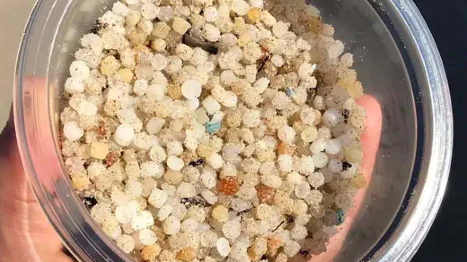 nurdles, microplásticos