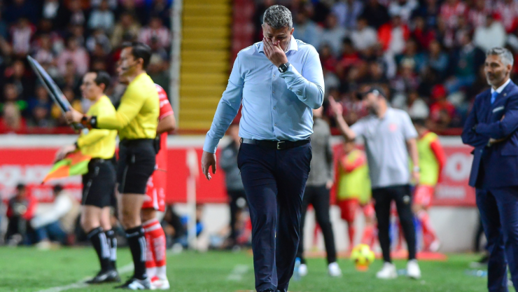 Oscar García, técnico de Chivas