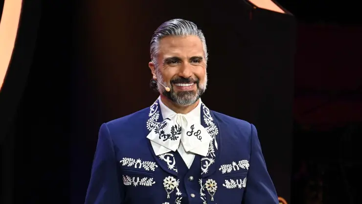 Jaime-Camil-charro