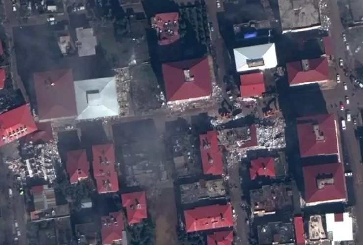 Cómo se ve desde el espacio zona de desastre tras sismos en Turquía