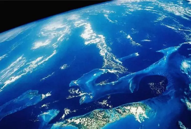 Los océanos se ven afectados por la relación gravitacional entre Marte y la Tierra