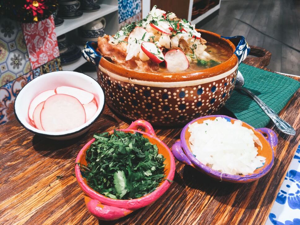 Gallina pinta, cocineros mexicanos