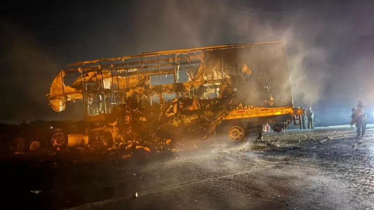 Choque e incendio en La Platanera, Navolato