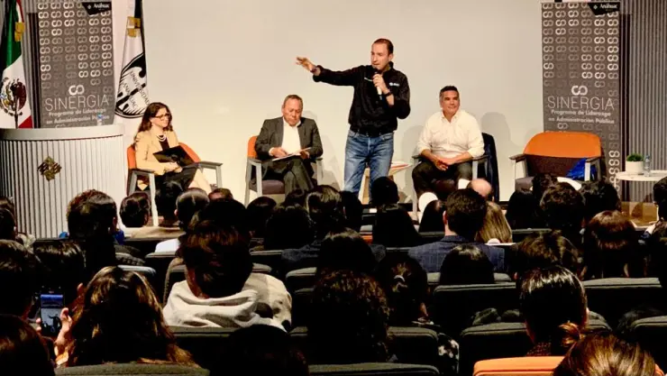 Frente Amplio por México.jpg