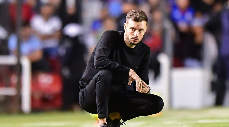 Martín Anselmi, técnico de Cruz Azul