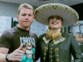 “Canelo” Álvarez la invitó a interpretar el himno nacional mexicano en su pelea contra Berlanga