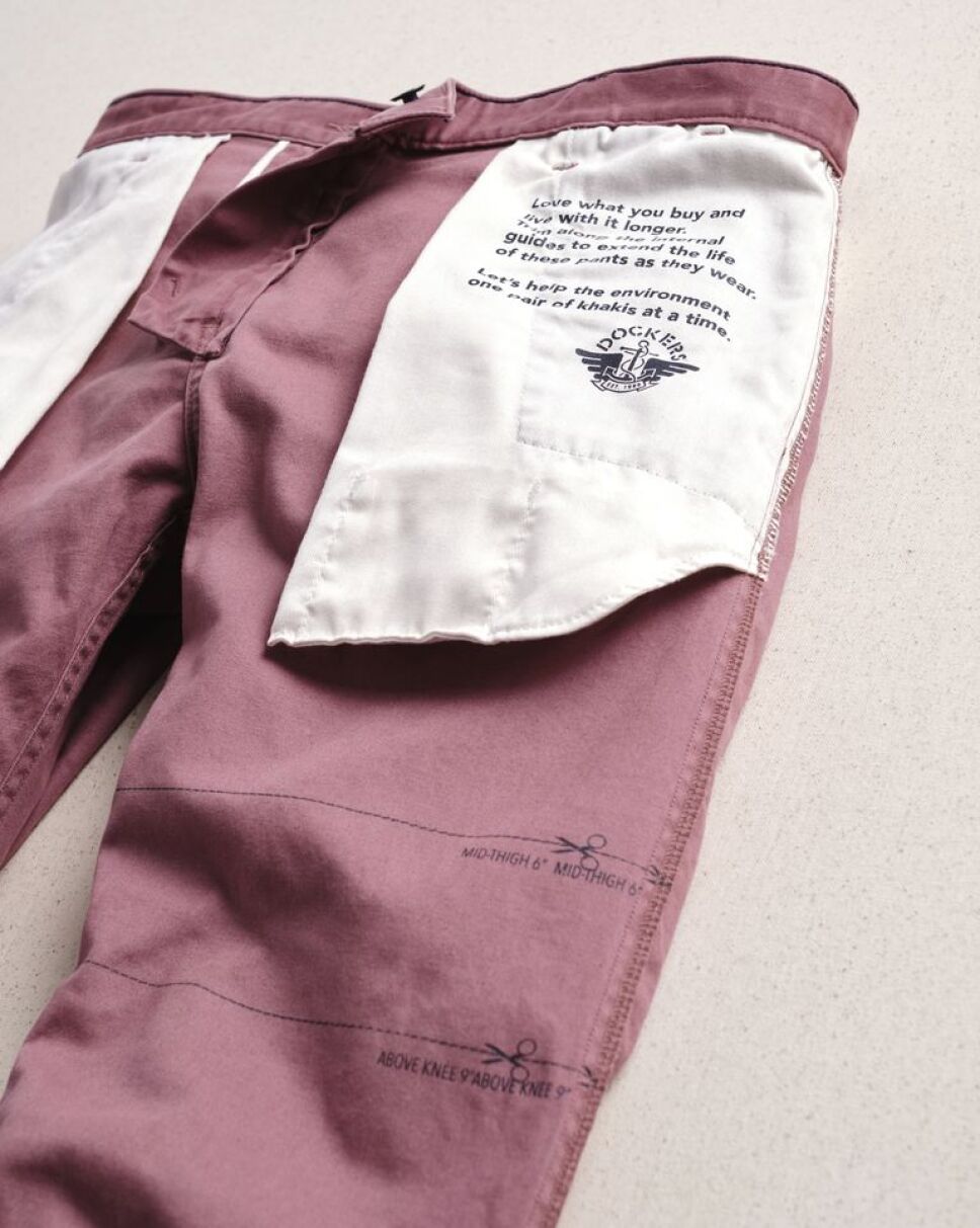 dockers-alpha-khaki.jpg