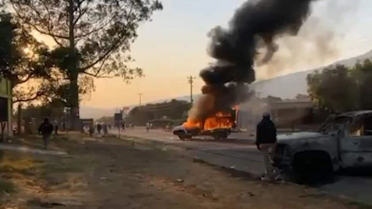 zafarrancho-bloqueo-carapan-michoacan.jpg