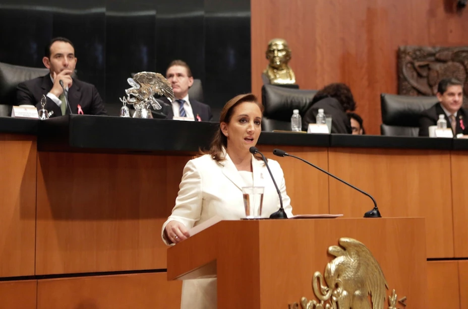 Claudia Ruiz Massieu