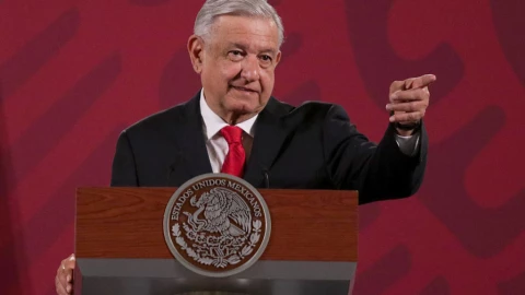 AMLO recibirá la vacuna contra COVID-19 la próxima semana