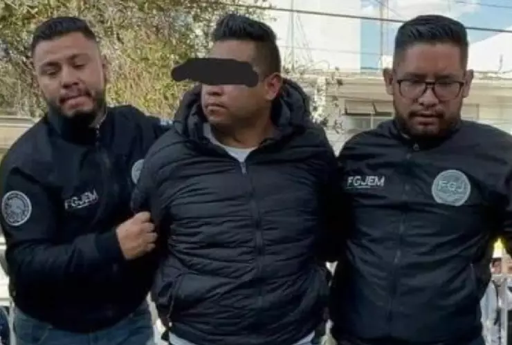 Sergio “N”, hombre vinculado a proceso tras matar a perrito en Tecámac, fue golpeado por ciudadanos molestos.