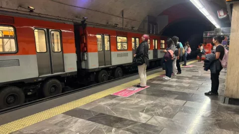 EN VIVO: ¿Qué pasa en Metro CDMX hoy 10 de noviembre 2024? Retaros en líneas y avance de trenes