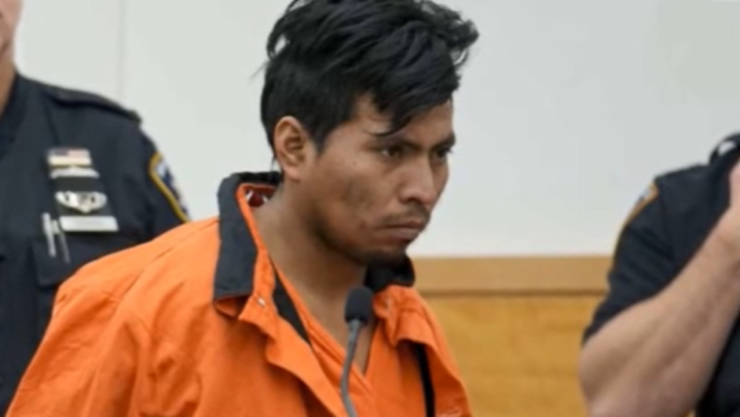 Prisión a hombre guatemalteco por prender fuego a una mujer en el metro de Nueva York