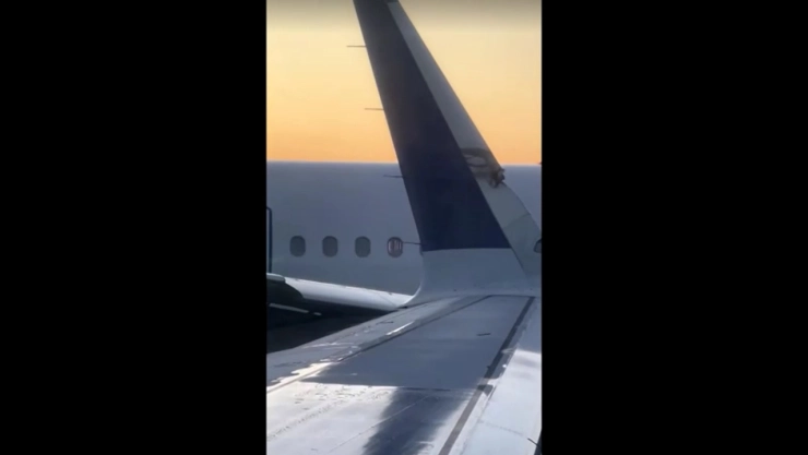 Chocan dos aviones en el aeropuerto de Boston