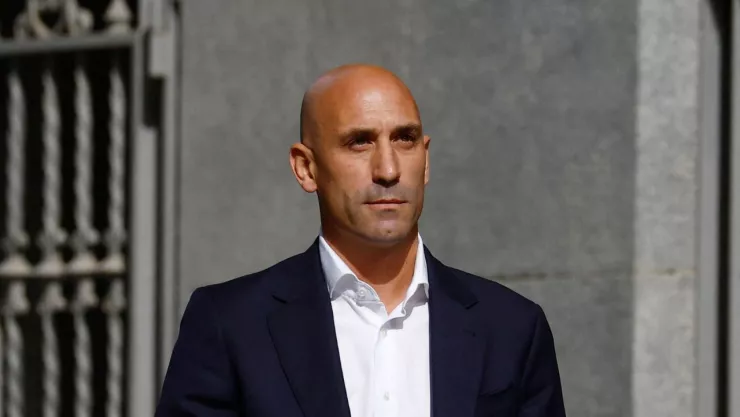 Luis Rubiales no podrá acercarse ni comunicarse con Jenni Hermoso