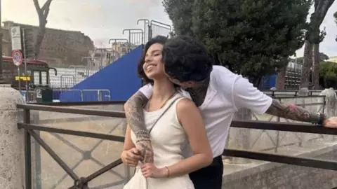 Christian Nodal y Ángela Aguilar