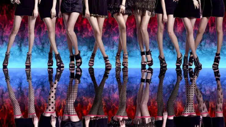 Escuela pide a mamás no usar minifalda para recoger a sus hijos