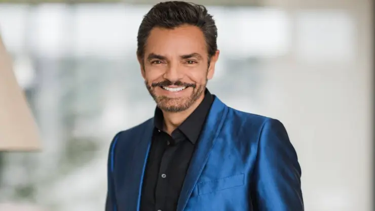 Eugenio Derbez reaparece acompañado de José Eduardo Derbez