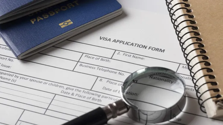 La nueva razón por la que podrían negarte o revocarte la visa