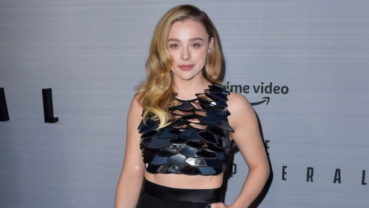 Chloe Grace Moretz se declara gay y da su voto a Kamala Harris
