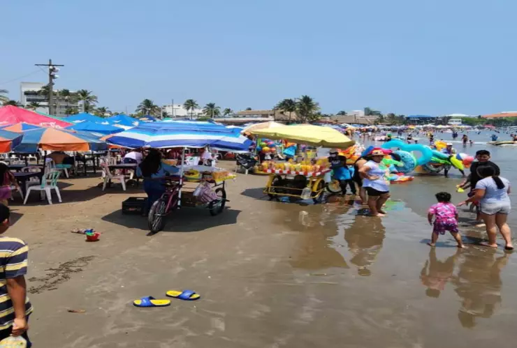 Comerciantes en Semana Santa