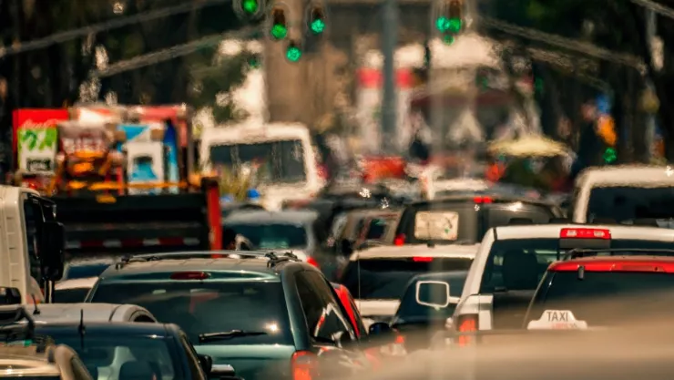 carros en el tránsito de la Ciudad de México