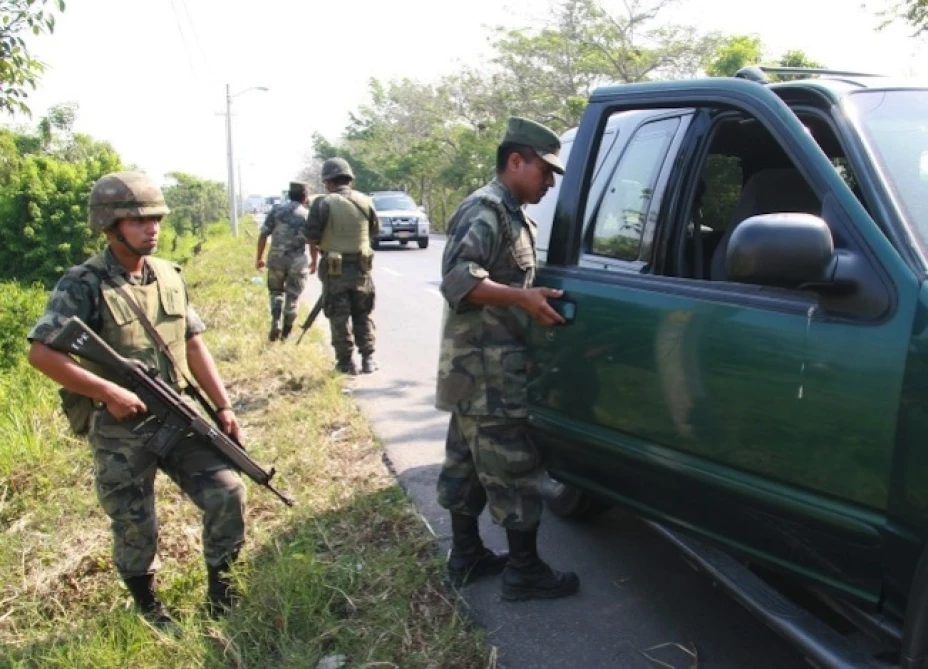 Las autoridades navales en Nuevo Laredo han rechazado la versión sin que a la fecha proporcionen cualquier otra información
