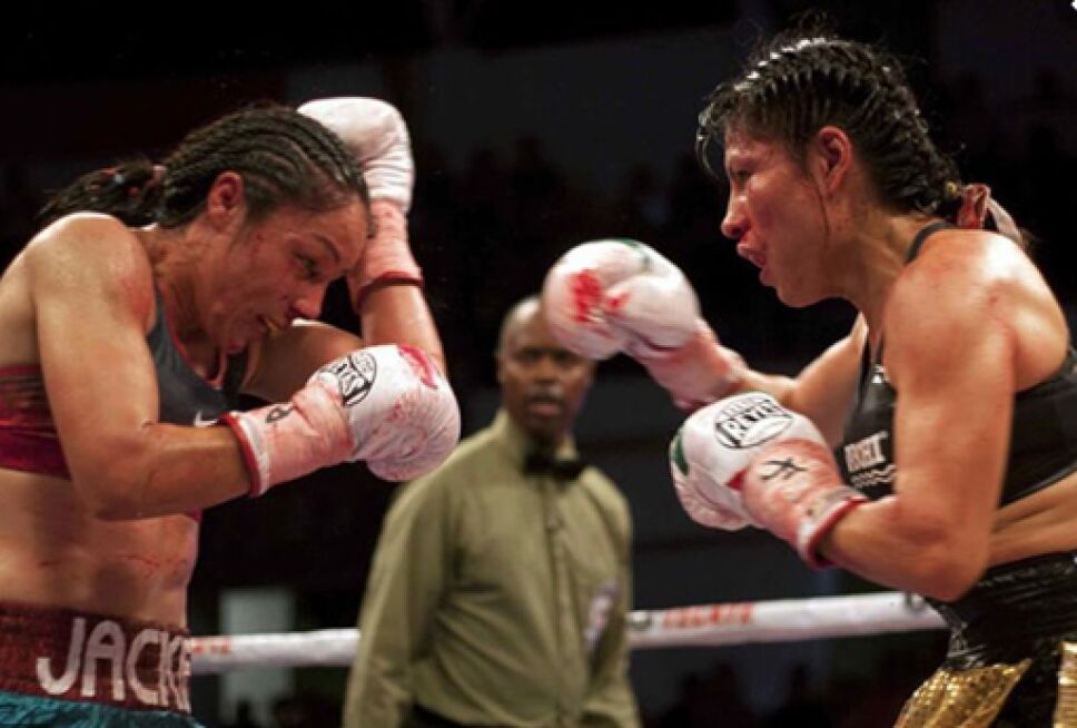 Jackie Nava vs Ana María Torres