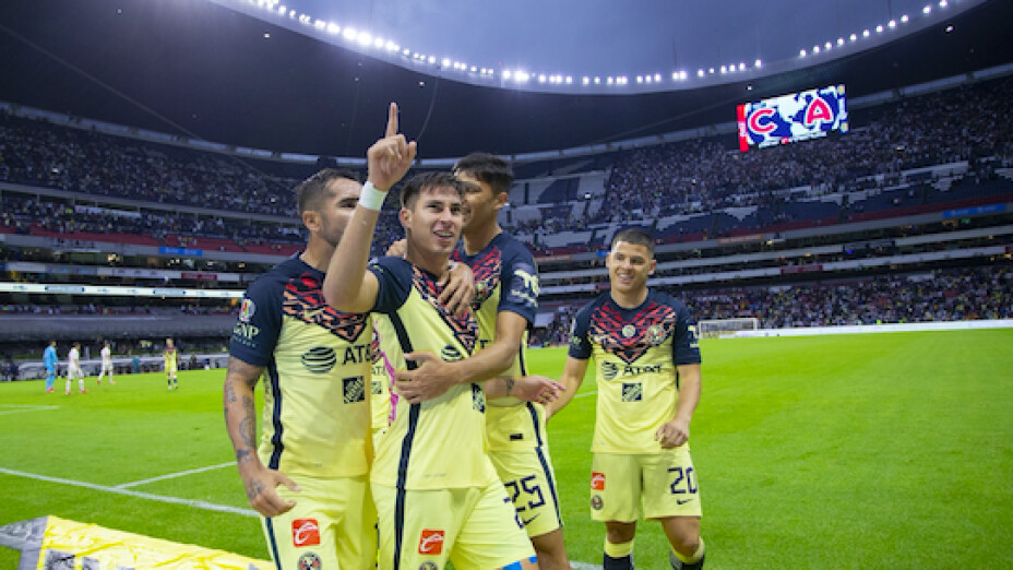 America derrota a Pumas .jpg