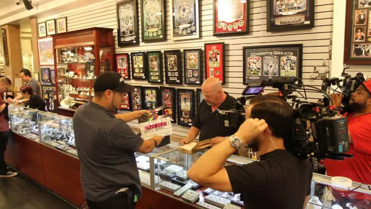 Gold & Silver Pawn Shop playera del Cruz Azul