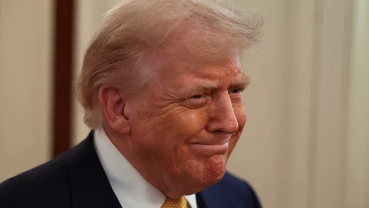 Donald Trump sonriendo.