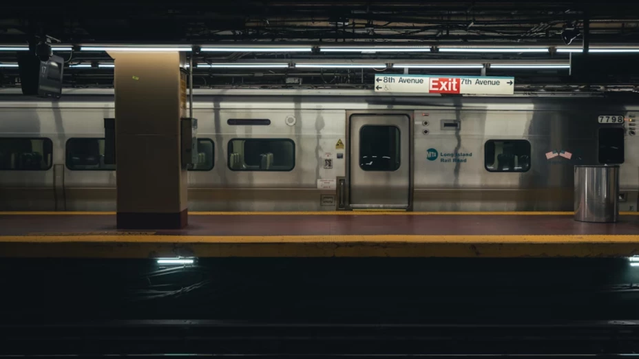 Hombre asesinado en estación de metro: golpiza salvaje deja cráneo destrozado