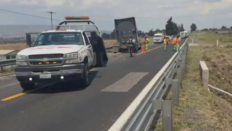 Tráileres provocan carambola en la carretera México-Veracruz hoy; paralizó tránsito en Xaloztoc