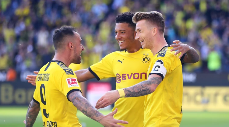 Borussia Dortmund v Bayer 04 Leverkusen - Bundesliga