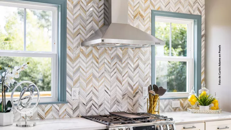 &iquest;C&oacute;mo eliminar el cochambre en las ventanas de la cocina?