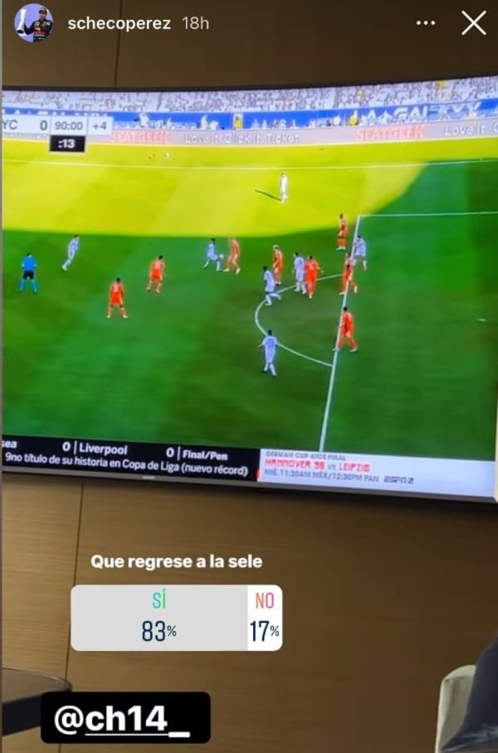 Checo Pérez pide regreso de Chicharito Hernández a Selección.