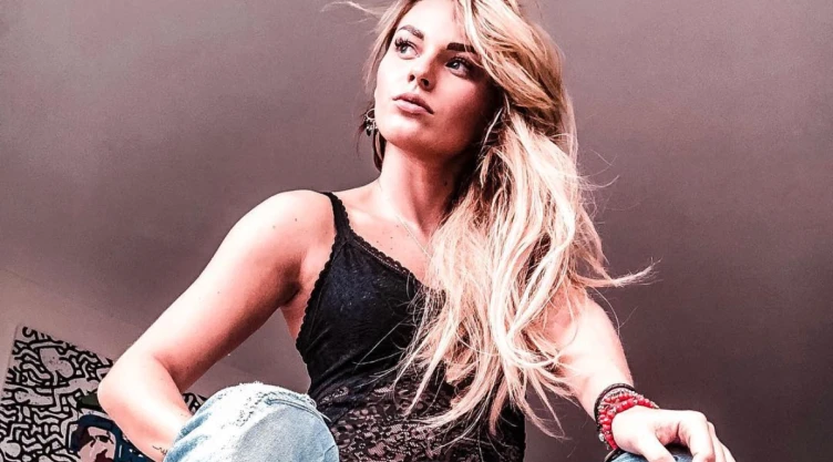todas-contra-gabriel-soto-famosa-estrella-television-apoya-irina-baeva-pbg-notas-mt.jpg