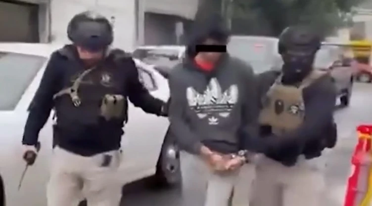 Christian “N” es trasladado al juzgado de control en Altamira, Tamaulipas, tras ser detenido por agresión a Melanie