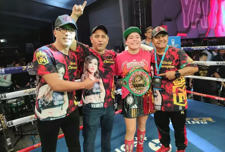 Yamileth Mercado vs Barby Juárez