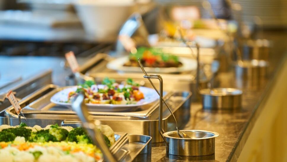Buffet, comer mucho 2.jpg
