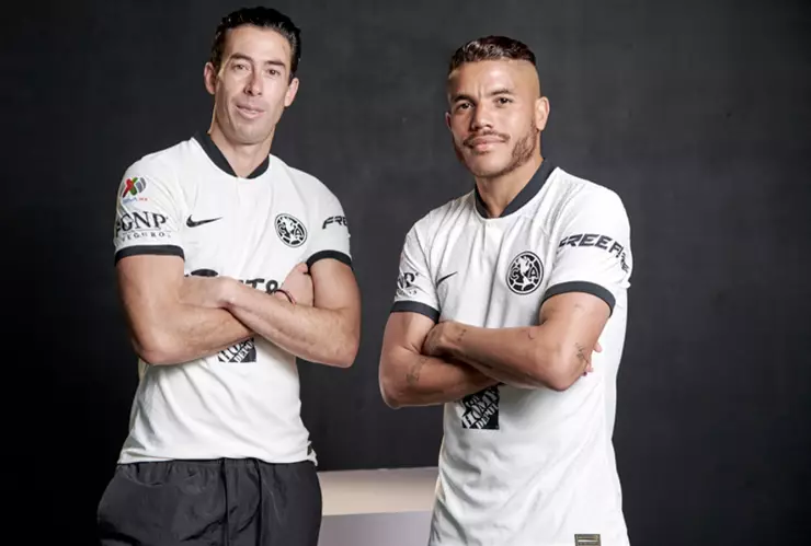 Presentan nuevo uniforme del América