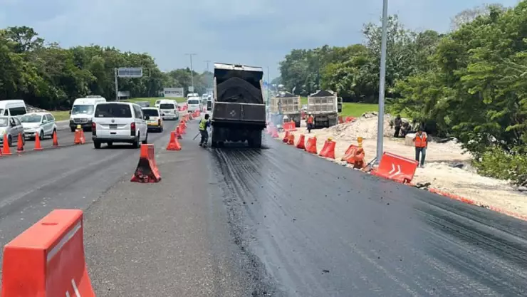 Tráfico en Cancún hoy: Anuncian CIERRES de avenidas por reparación de pavimento