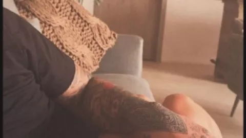 Christian Nodal y Ángela Aguilar revolucionan las redes con una sugestiva foto (1).jpg