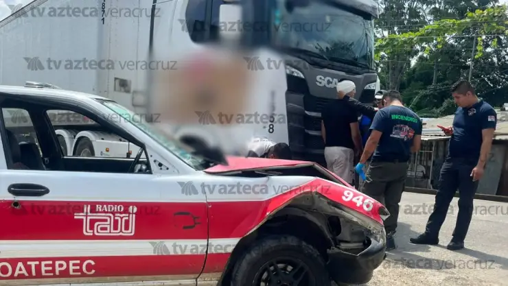 Aparatoso choque en carretera de Veracruz deja 3 lesionados, entre ellos un menor; así ocurrió