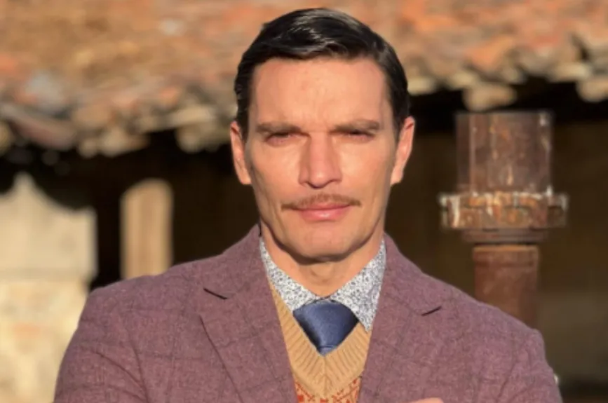 Julián Gil