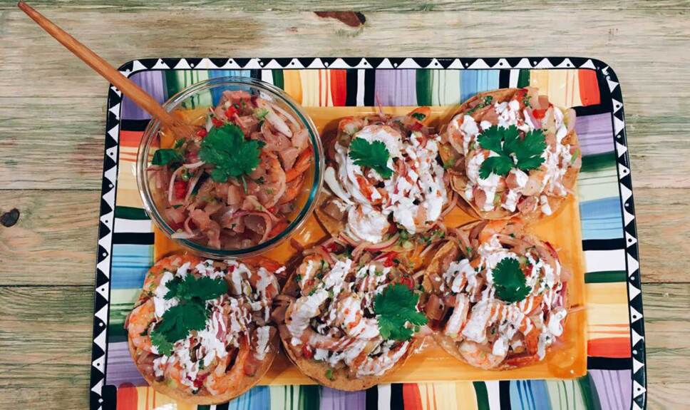Receta Tostadas de pata de res con camarón